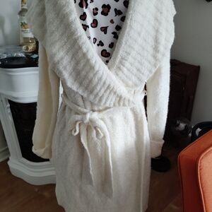 Cozy Cream Women's Cardigan